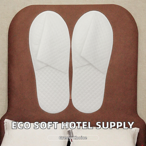 Chaussons jetables blancs de marque Tracey en gros, faible MOQ, stock bon marché, semelle antidérapante, options personnalisables pour les hôtels, utilisation en <span class=keywords><strong>voyage</strong></span> - Product Image 3