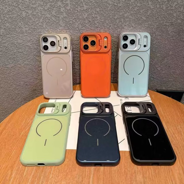 Glass Frosted TPU+PC Magnetic Shockproof Phone Case for 17 Pro Max INS Style Mobile Phone Accessories