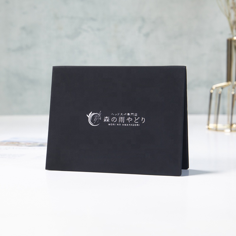 magnetic closure envelope