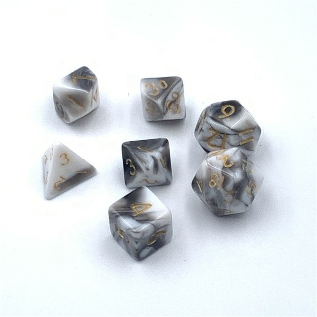 Popular Miniature Dice Game Polyhedral White Black RPG DnD Mini D6 Dice Set for Gifts