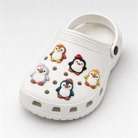 Breloques PVC Mignonnes en Forme de Pingouin de Dessin Animé, Ornements Personnalisés pour l'Hiver et la Neige, Breloques DIY pour Chaussures, Aimants de Réfrigérateur, Accessoires de Porte-clés