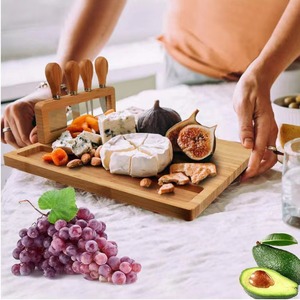 Ensemble <span class=keywords><strong>de</strong></span> service à <span class=keywords><strong>fromage</strong></span> en bambou <span class=keywords><strong>de</strong></span> luxe, plateau en bois, couverts, fourchettes et planches à découper pour le <span class=keywords><strong>fromage</strong></span>, <span class=keywords><strong>la</strong></span> viande et <span class=keywords><strong>la</strong></span> dégustation du vin - Product Image 6