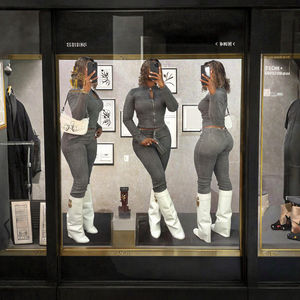 Ensemble 2 pièces en jean pour femme, style vintage, respirant, coupe classique, imprimé plissé, couleur personnalisée - Product Image 3