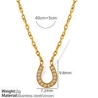 Dainty pour femmes en acier inoxydable Style chaussure de cheval Collier en forme de U Collier en fer à cheval en zirconium cubique non terni Bijoux de mode