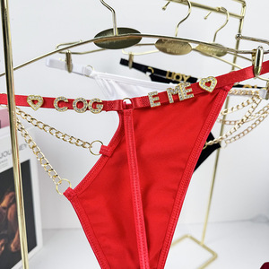 Nouvelle conception de string à chaîne sexy pour femme, lettres en strass personnalisées, nom personnalisé, string unique à entrejambe ouvert - Product Image 3