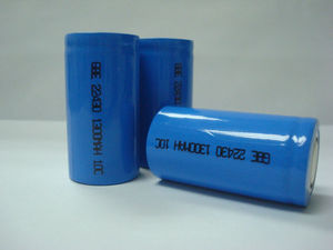 Li-ion 22430 3<strong>.</strong> 7v1300mah 10c-rate rechargeable cylindrical battery - Product Image 2