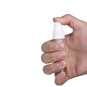 30 ml flache Schulter Sprühflasche benutzerfreundliche kleine Produkte Kosmetik Kunststoff Siebdruck PET-PUMPE Sprüher anpassbar 30 m