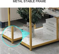 Vente à bas prix de table d'appoint en marbre Table basse de luxe de haute qualité avec plateau en marbre et cadre doré pour le salon ou la chambre à coucher