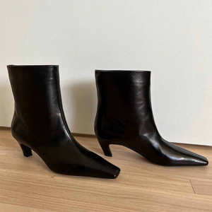 <span class=keywords><strong>Bottines</strong></span> en cuir noir pour femmes, bout carré, talon kitten, <span class=keywords><strong>bottines</strong></span> tendance pour tous les jours et le bureau, vente en gros - Product Image 1