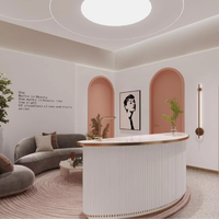 Design d'intérieur de boutique de luxe pour la décoration de salon de beauté, station de coiffure personnalisée avec miroir, mobilier de salon de beauté