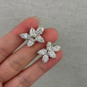 ต่างหูเพชรทรงลูกแพร์ 10 กะรัต ทอง 14K: เครื่องประดับเจ้าสาวลายดอกไม้ - Product Image 1