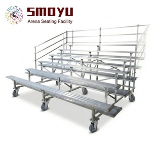 Gradas Portátiles de Aluminio de 5 Filas con Capacidad para 50-60 Asientos, con Pasamanos y Ruedas - Product Image 1