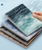 Carnet épaissi A5 à anneaux motif dessin animé pour élèves du primaire, du collège et du lycée – Vente en gros
