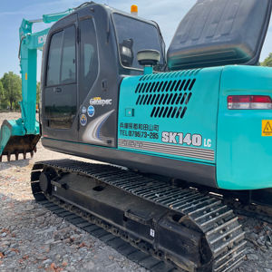 รถขุดตีนตะขาบ Kobelco SK140 รุ่นปี 2024 คุณภาพพรีเมียม มือสอง สภาพดี น้ำหนัก 14 ตัน เครื่องยนต์ มิตซูบิชิ เกียร์ ปั๊ม ผลิตในญี่ปุ่น ใช้สำหรับงานเหมืองได้ - Product Image 1