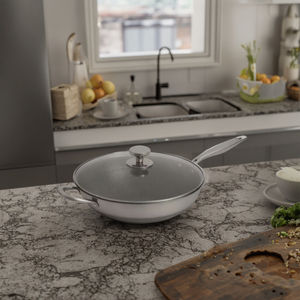 पेंट या रंग के बिना लोहे के कंटीले प्रकार का लोहे के बर्तन ढक्कन शरीर के साथ 34 सेमी स्टेनलेस स्टील नॉन स्टिक पैन - Product Image 6