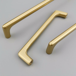 Tirador de latón para gabinete 8824-96 8824-128 8824-160 8824-192, estilo tradicional, tirador duradero para muebles - Product Image 1