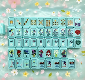 KEYE02 Jeu <span class=keywords><strong>de</strong></span> Mahjong Américain Moderne 160 Tuiles, Pliable et Portable, en Acrylique et Cristal Sculpté <span class=keywords><strong>de</strong></span> Luxe, Motif Vue sur <span class=keywords><strong>Lac</strong></span> et Fleurs, avec Dés - Product Image 1
