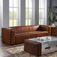 Canapé de bar vintage Aviator antique en cuir Chesterfield industriel rétro avec capitonnage en cuir véritable
