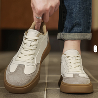 Fabricants de chaussures sur mesure de haute qualité en gros, faible MOQ, personnalisation, chaussures de sport en cuir de luxe tendance
