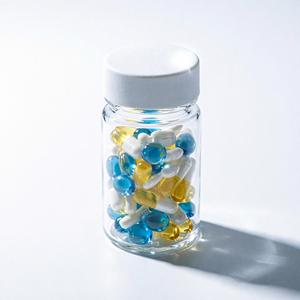 Mascarilla Facial JMsolution Ceramide Aqua Capsule, 10 Unidades, Ácido Hialurónico, AHA, Cuidado Diario de la Piel, Para Todo Tipo de Piel - Product Image 1