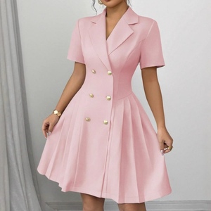 เดรสแฟชั่นผู้หญิงคอลเลคชั่นใหม่รับซัมเมอร์ สีพื้น แขนสั้น กระชับเอว ติดกระดุมสองแถว - Product Image 4