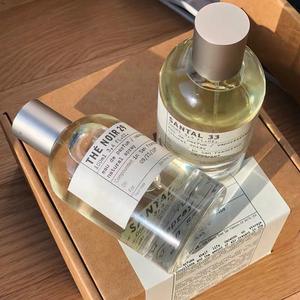 Bouteille d'emballage ronde en verre de parfum <span class=keywords><strong>EDT</strong></span> EDP Huile de diffuseur de parfum cosmétique Bouteille a Pompe De Pulvérisation 30ml 50ml 100ml - Product Image 6