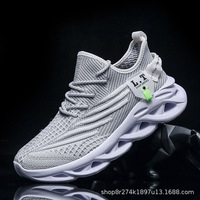 Chaussures d'été légères et respirantes en maille tissée pour hommes, design fin, chaussures de course décontractées ultra légères pour hommes