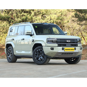 BYD Leopard 5 2025: Veicolo Ibrido Plug-in a Nuova Energia con Autonomia Superiore a 700 Chilometri e Potenza di Oltre 300kW - Product Image 3