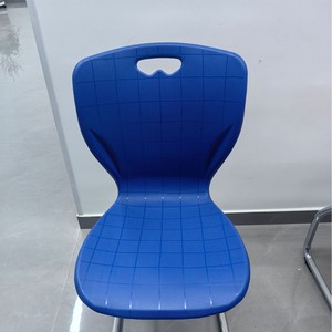 Silla de Oficina de Plástico, Carcasa de Polipropileno 41x41, Patas Cromadas, Diseño Contemporáneo para Uso en Oficina - Product Image 4
