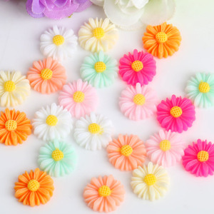 Accessoire pour cheveux en résine motif marguerite 9-27mm, pour bijoux DIY, élastique large en résine plastique pour chignon - Product Image 1