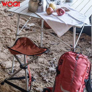 كرسي تخييم محمول خفيف الوزن قابل للطي بثلاثة أرجل من WOQI مع شعار مخصص للاستخدام الخارجي - Product Image 5