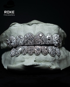<span class=keywords><strong>Grillz</strong></span> personnalisés en or 9K/10K avec diamants ronds et taille émeraude - Bijoux hip-hop de luxe - Product Image 1