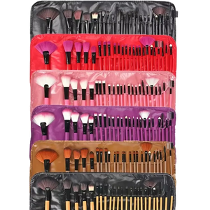 24 brochas <span class=keywords><strong>de</strong></span> <span class=keywords><strong>maquillaje</strong></span> Kabuki Foundation Powder Eyeshadow Blush Corrector Brush Kit con bolsa Juego <span class=keywords><strong>de</strong></span> brochas <span class=keywords><strong>de</strong></span> <span class=keywords><strong>maquillaje</strong></span> portátil - Product Image 1