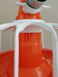 Dụng Cụ Cho Gà Ăn Gia Cầm Tự Động Bằng Nhựa Trang Trại Gà - Product Image 3