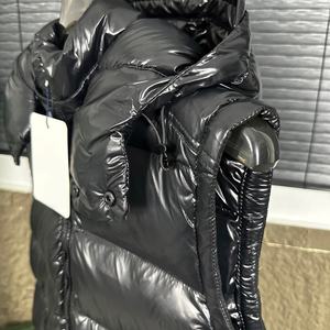 سترة بدون أكمام فاخرة بتصميم عصري وياقة ماندارين لامعة، مقاومة للماء ومحشوة بالريش الحقيقي، سترة دافئة سوداء للشتاء - Product Image 4