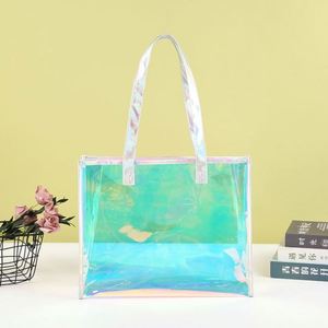 กระเป๋าหิ้วโฮโลแกรมแบบใส พีวีซี สีรุ้ง สะท้อนแสงเลเซอร์  แบบขายส่ง ใช้ซ้ำได้  รับทำโลโก้ตามสั่ง - Product Image 3