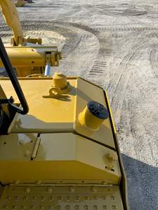 Bulldozer Caterpillar D8R D9R D10 usado a la venta Bulldozer CAT D9R D8R D7R original con motor central y componentes de bomba - Product Image 6