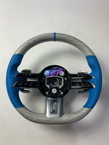 Volant en fibre de carbone pour <span class=keywords><strong>Mercedes</strong></span> <span class=keywords><strong>Benz</strong></span> GLA <span class=keywords><strong>CLA</strong></span> <span class=keywords><strong>180</strong></span> GLC GLE W211 W212 W213 W203 W204 W205 2013 2014 2015 2016 2017 <span class=keywords><strong>2018</strong></span> - Product Image 1
