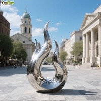 Sculpture de flamme moderne YouFine en acier inoxydable, finition miroir, art métallique pour la décoration de centres commerciaux et de jardins, personnalisable et certifiée