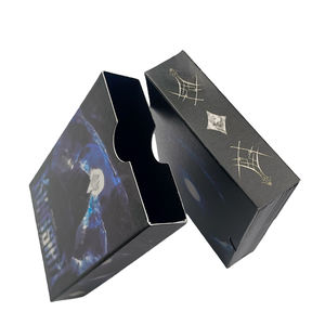 Cartes à jouer en plastique noir avec impression or et argent, personnalisées OEM, pour la publicité et les cadeaux - Product Image 3