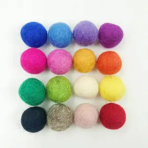 100% round wool felt balls handmade DIY home decoration