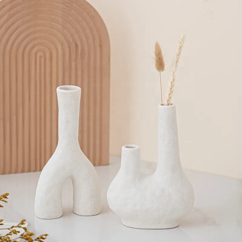 Nordic Rustic Boho Decoration Retro White Clay Pottery Flower Vase Minimalistic Small Ceramic Bud Vase for Shelf Home Decor