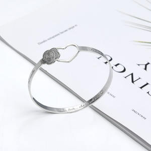 Tagor Factory OEM Lady's Fashion Trendy Acero inoxidable Rose Silver Gold Plated Cutting Big Flower Heart Brazaletes Pulseras - Product Image 3