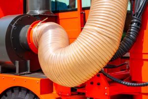 Cortasetos Tipo Cantilever con Sistema de Recogida Automática y Recolector de Césped Integrado; Capacidad de la Caja de Recogida de Césped 2.8 Metros Cúbicos. - Product Image 6