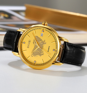 Montres à quartz SKMEI 2327 personnalisées avec motif de bétail, 12 signes du zodiaque chinois, mouvement japonais, bracelet en cuir doré de luxe 18 mm - Product Image 4