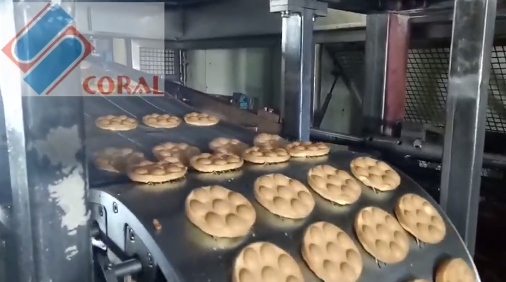 Commercial High quality Soft waffle making machine / Soft waffle baking line / Waffle maker