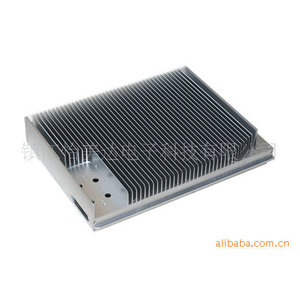 Profilé extrudé en aluminium pour dissipateur de chaleur, type pour machines à souder, haute puissance, économie d'énergie - Product Image 1