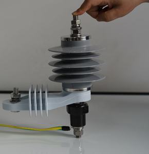 Boîtier polymère 3kV-36kV Parafoudre haute tension en caoutchouc <span class=keywords><strong>de</strong></span> silicone Parafoudres à oxyde <span class=keywords><strong>de</strong></span> zinc - Product Image 6