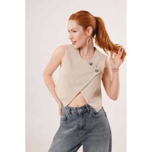 เสื้อกั๊กผู้หญิงแบบมีกระดุมสองแถว สีเบจ ขายส่ง สไตล์ลำลอง ปักโลโก้ กันลม ผ้าทอขนสัตว์ผสมผ้าแคนวาส - Product Image 3