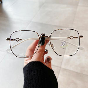 Monturas de Gafas Cuadradas Marca G T4-21036 con Protección UV y Anti Luz Azul, Montura Completa Unisex, Lentes de PC, Diseño Irregular - Product Image 2